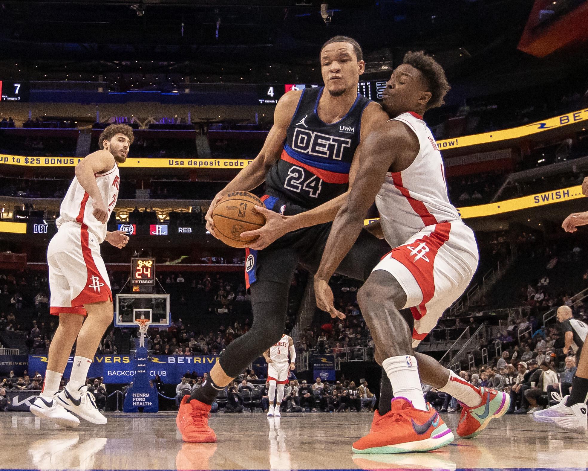Former Detroit Pistons Player Signs Deal With Warriors
