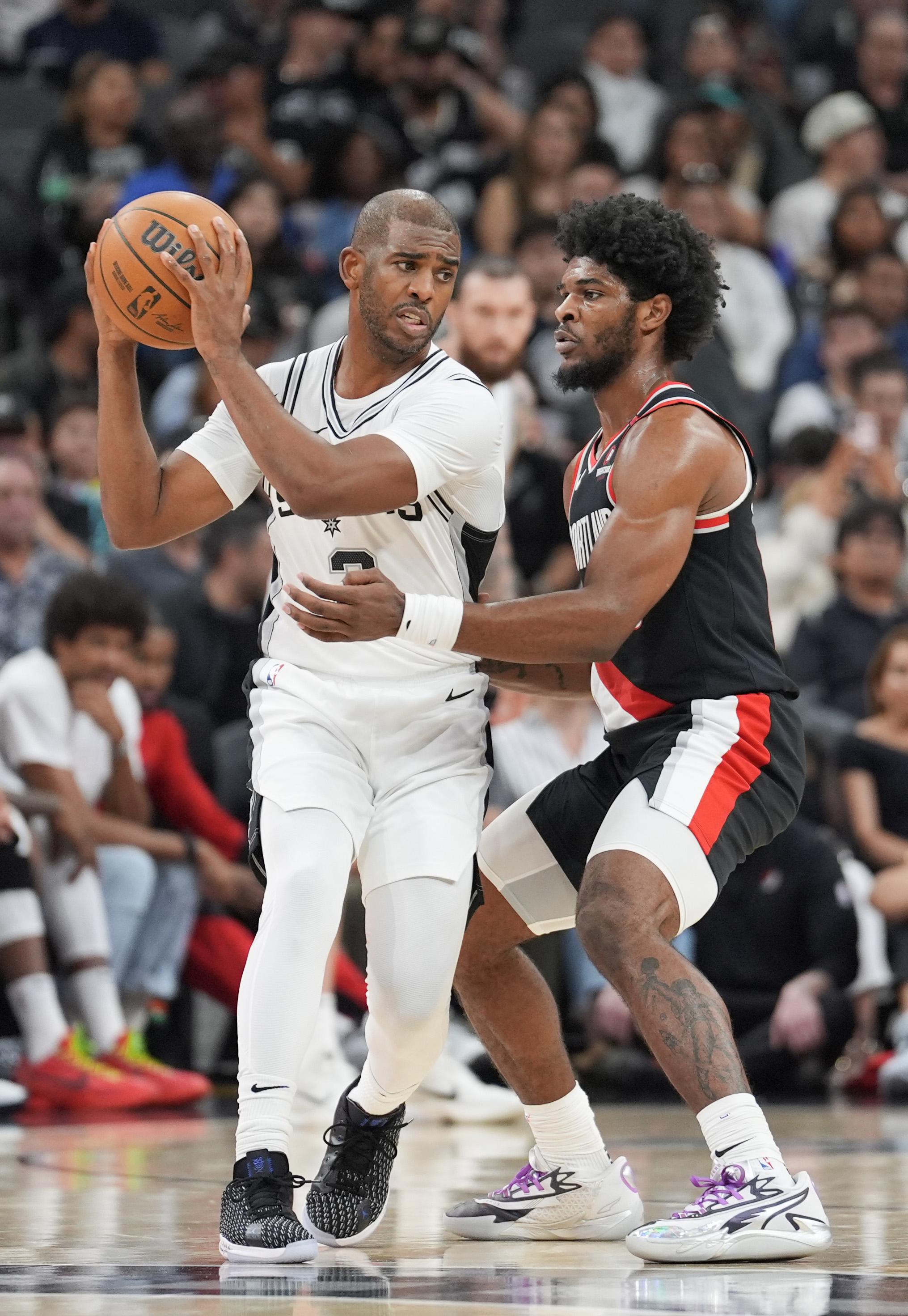 Spurs' Chris Paul Ejected During First Quarter vs Blazers