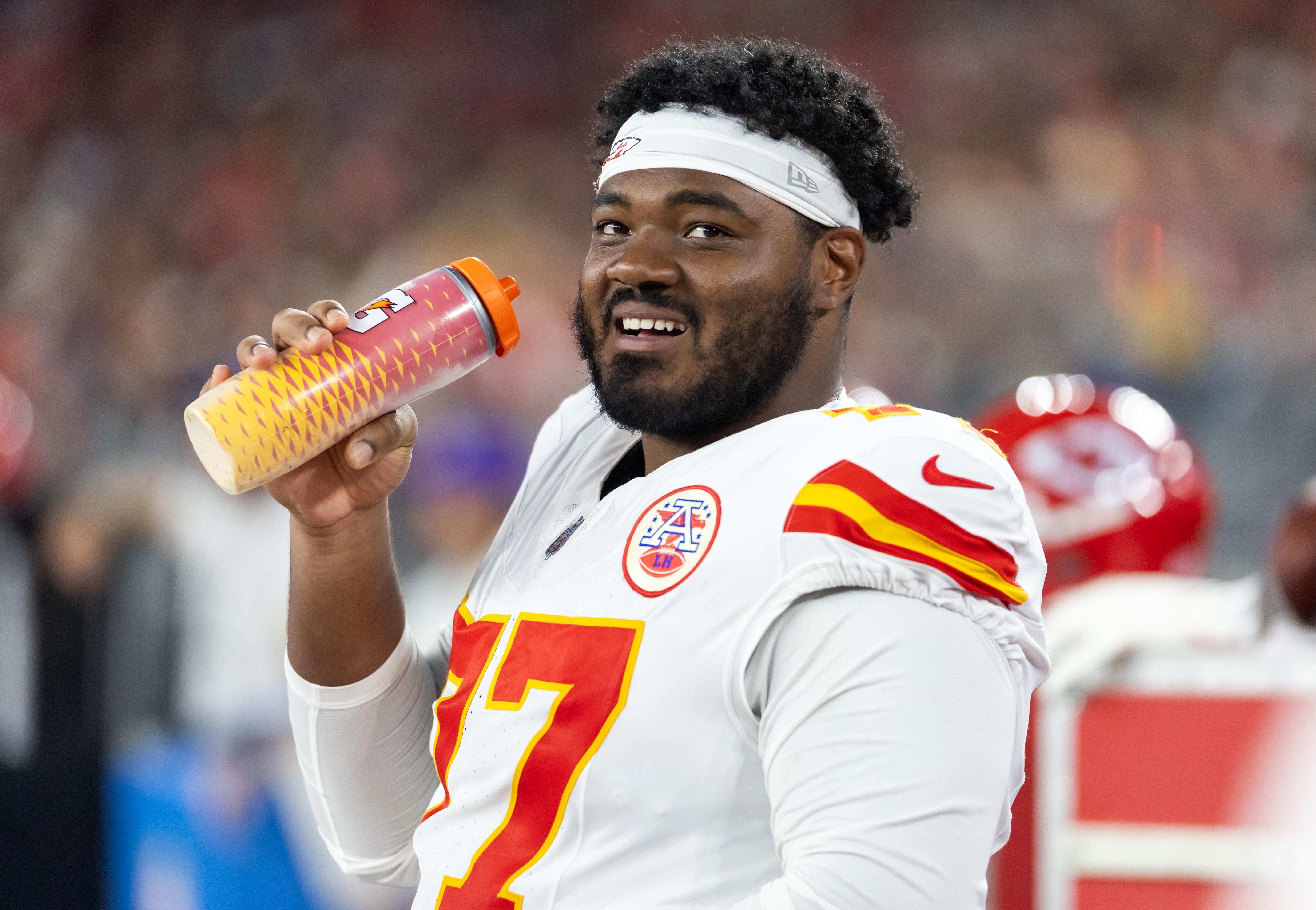 Week 6 Chiefs Starting Offensive Line Review