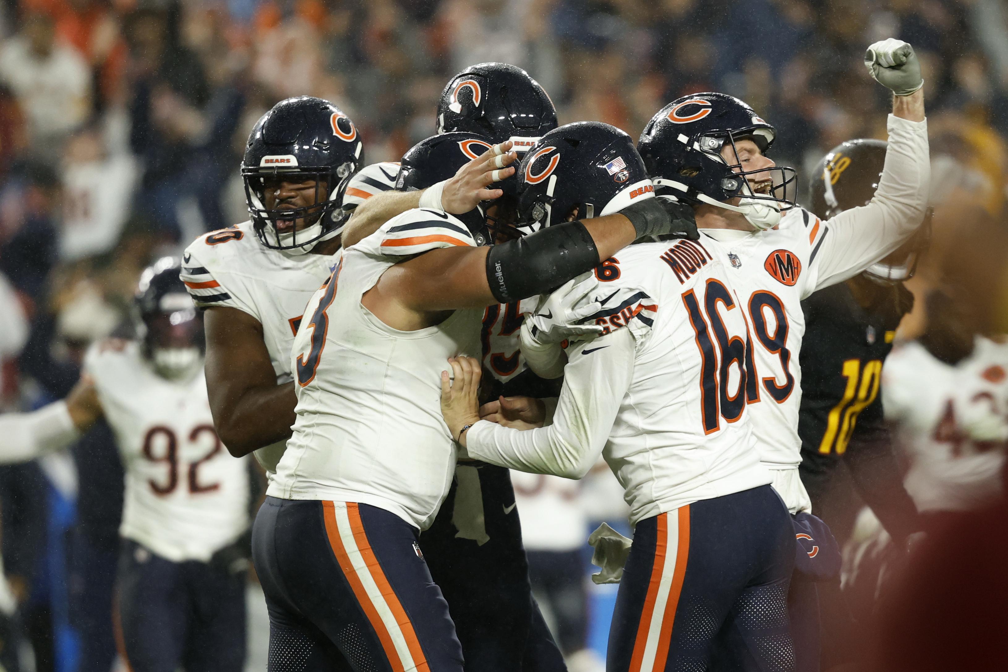 Bears' Ben Johnson gives fiery locker-room speech after dramatic win over Commanders