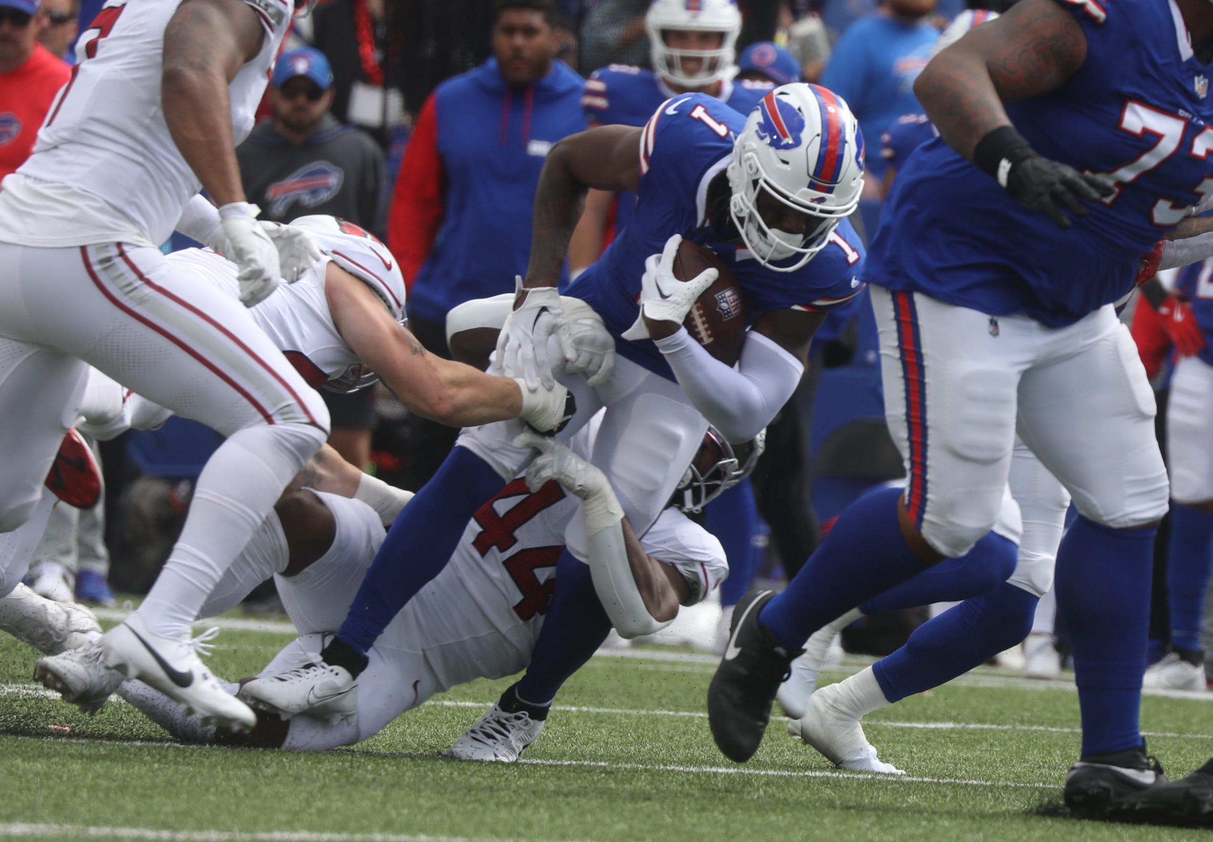 Versatile Bills WR unfairly dubbed a ‘free agency bust’ through three games