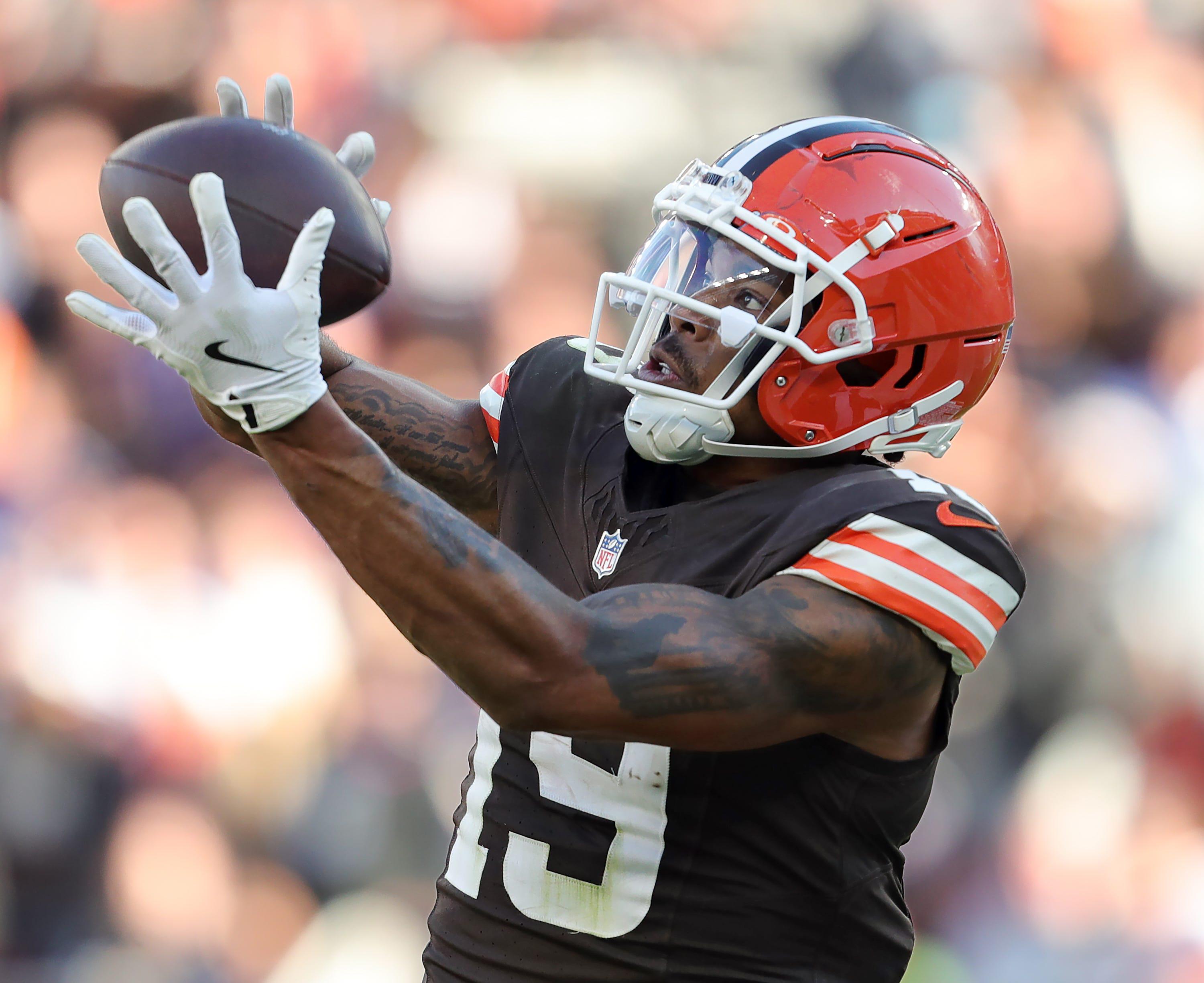 Browns Provide Troubling Injury Update On Two Key Offensive Players