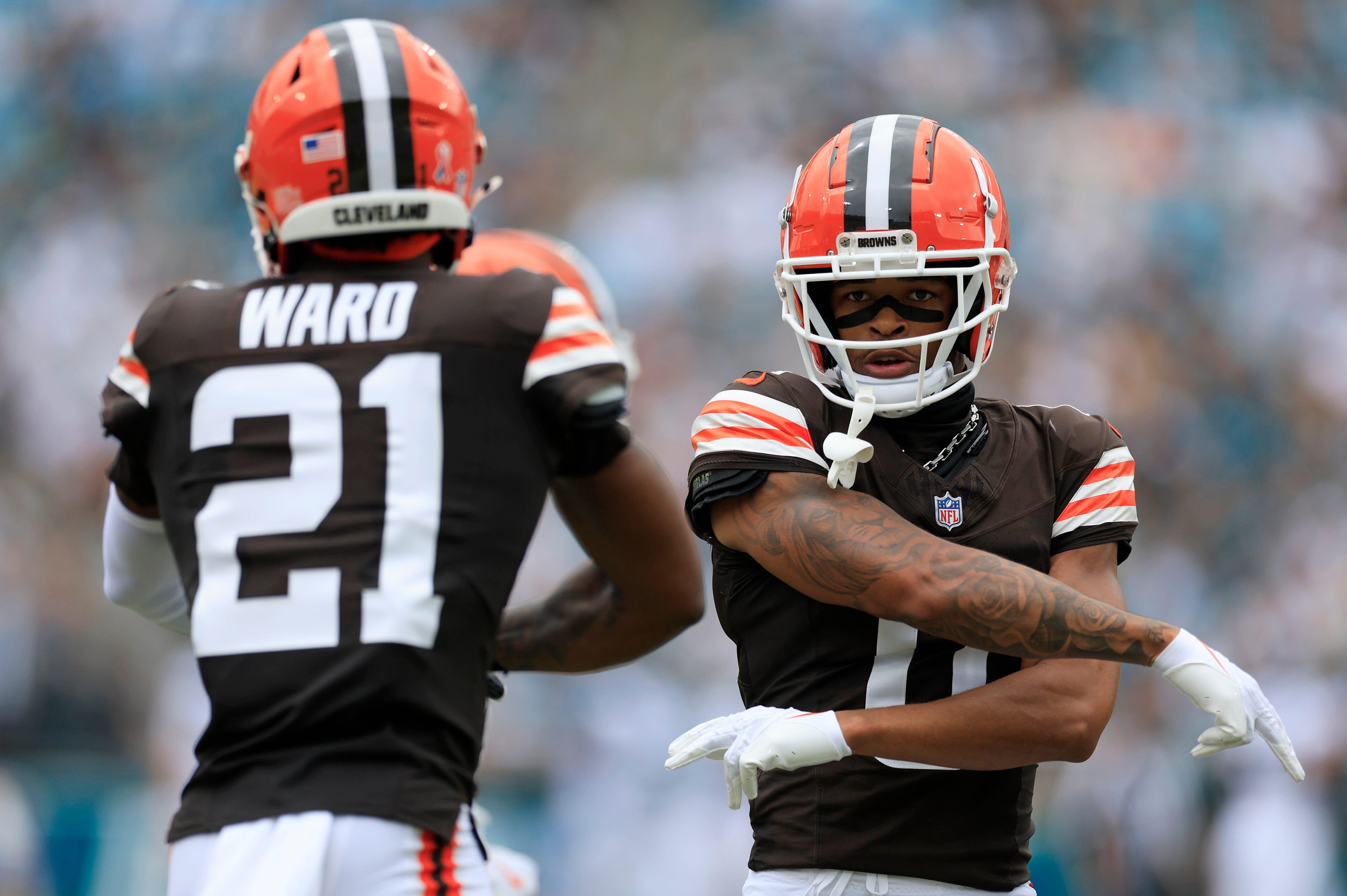 Cleveland Browns swap cornerbacks with Jacksonville Jaguars in latest trade