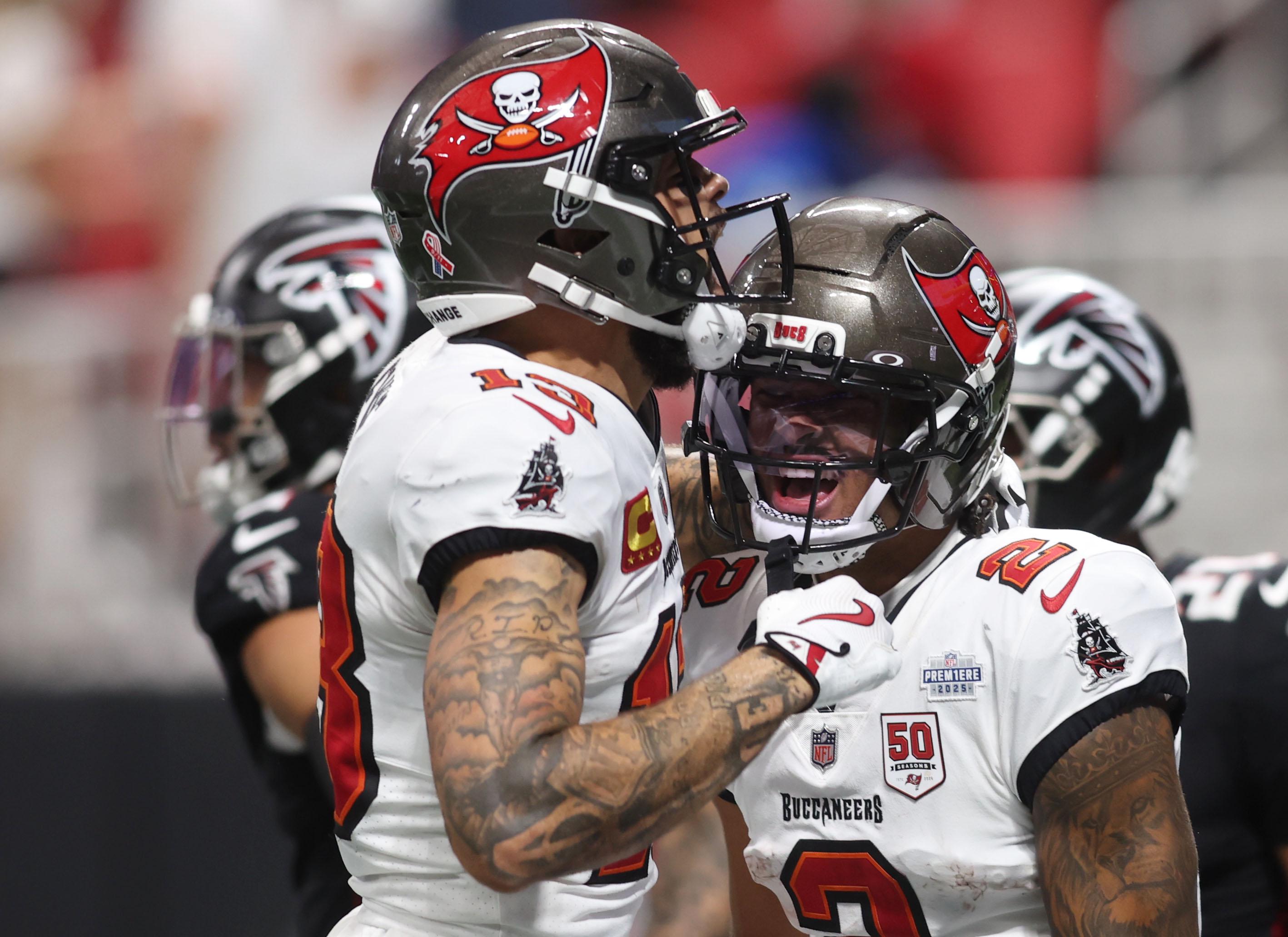 Buccaneers take early command of NFC South in Week 1