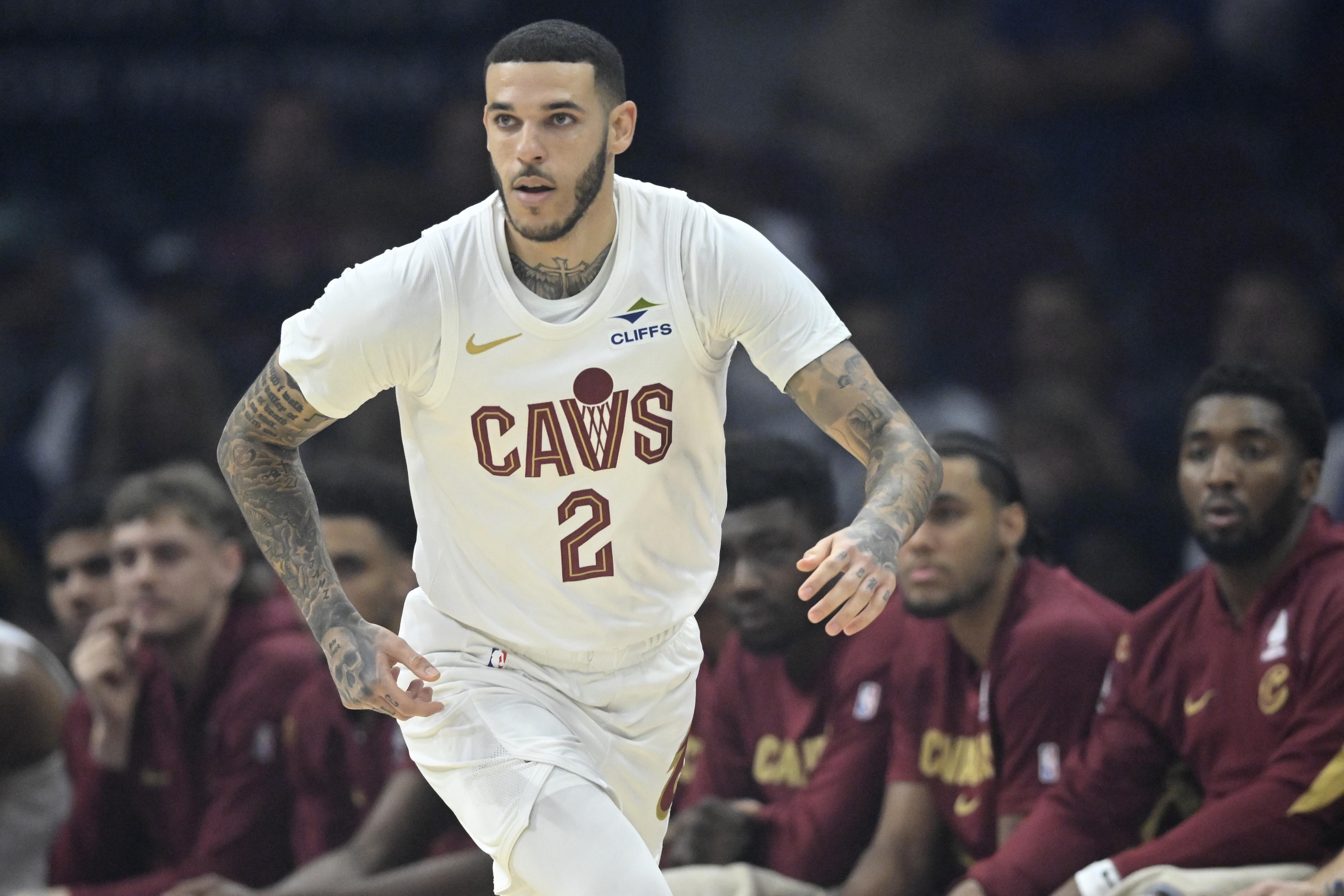 Kenny Atkinson reveals what he "loved" from Lonzo Ball in Cavs preseason finale win