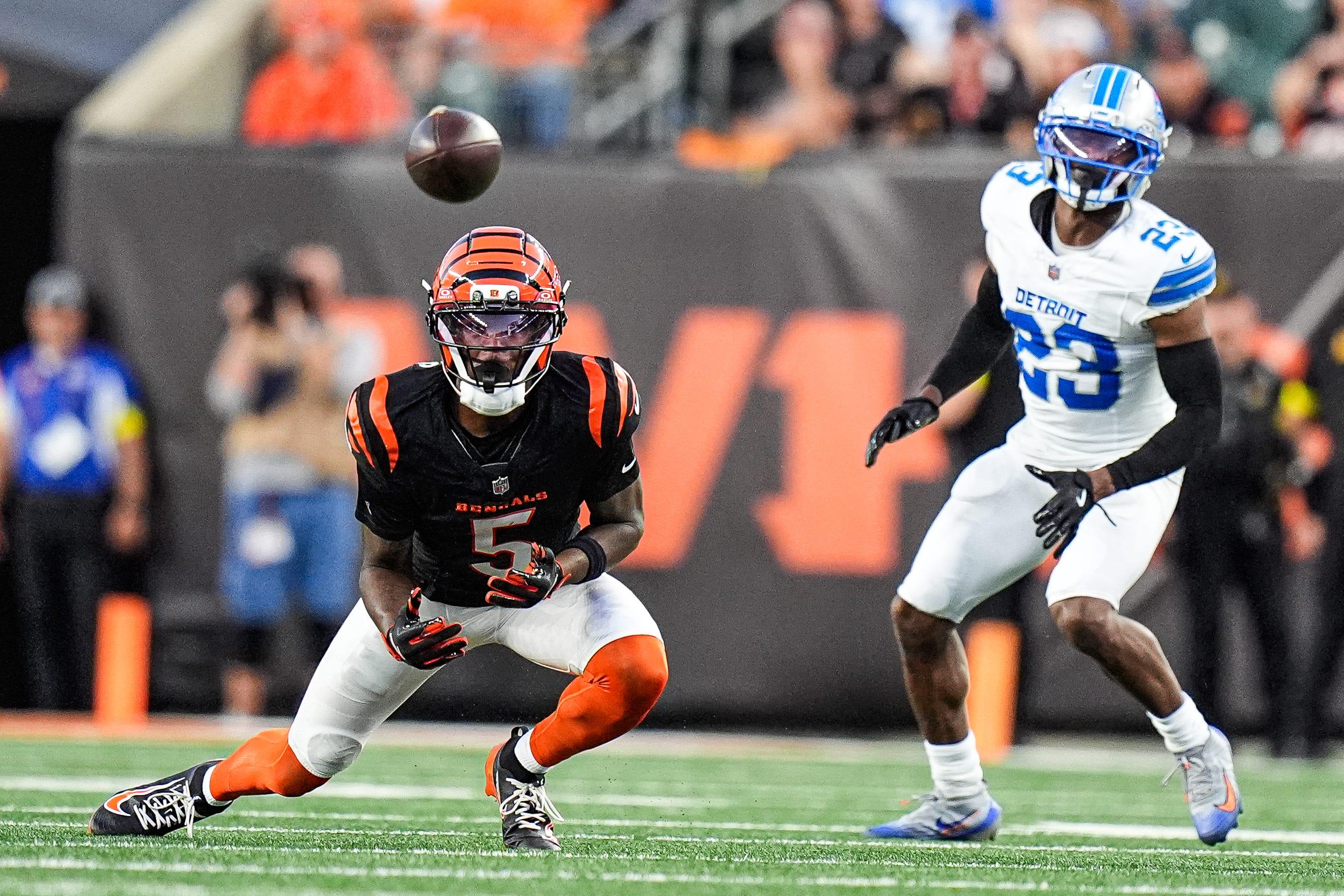 Fantasy Football Week 7 Start 'Em And Sit' Em: Tee Higgins Vs. Matthew Golden