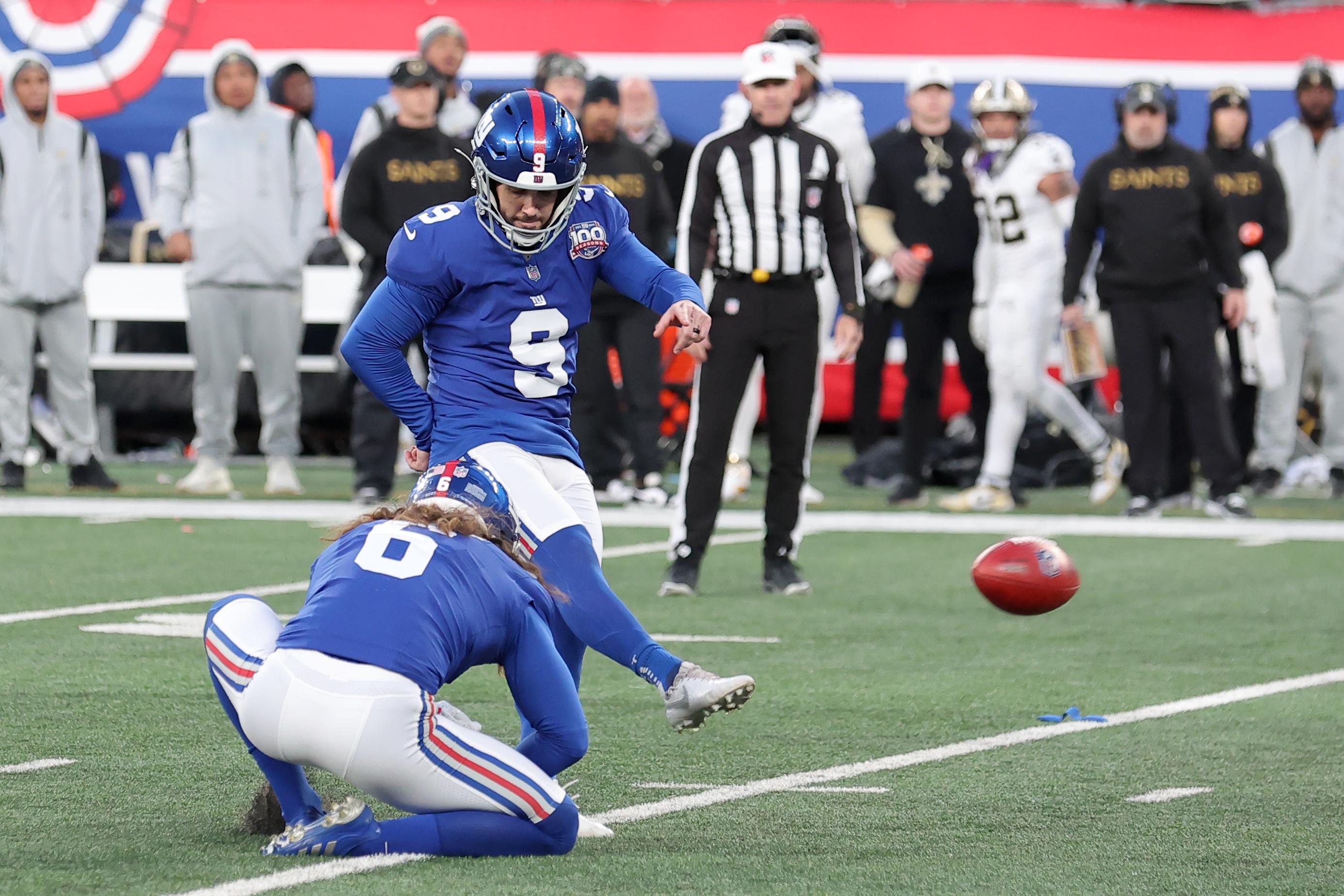 Giants Fans React On Social Media After 14-11 Loss to Saints 