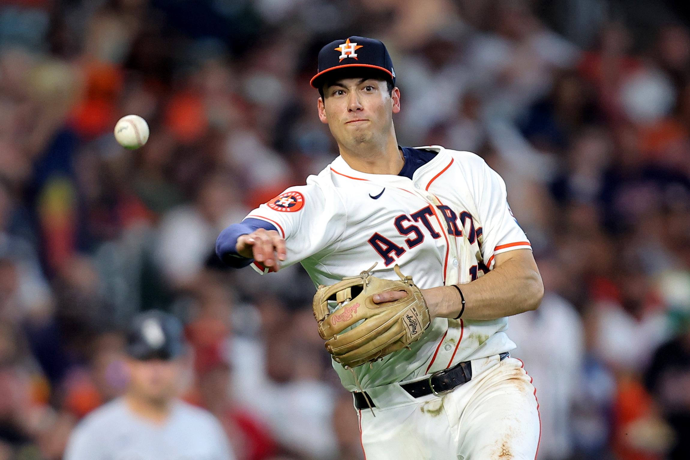 Houston Astros Have One Sleeper Replacement Option for Alex Bregman