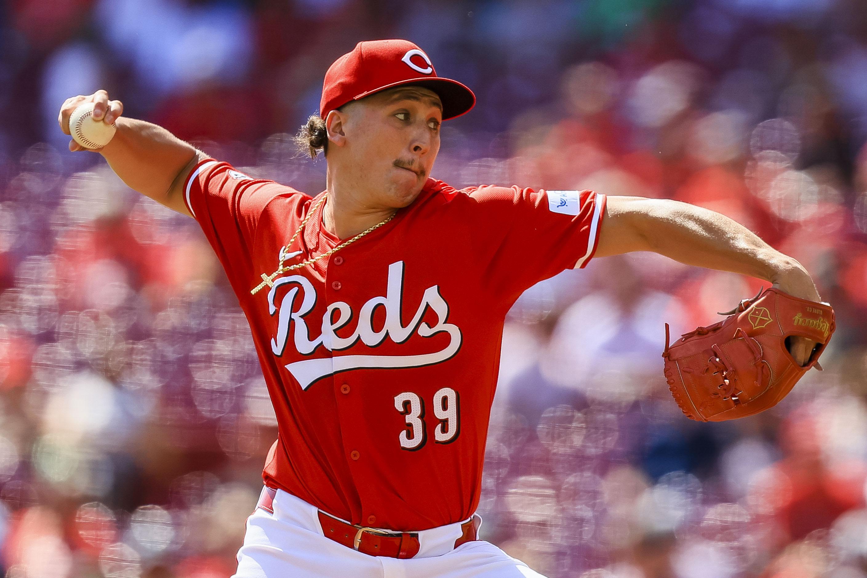 Reds Pitcher Julian Aguiar Undergoes Tommy John Surgery 