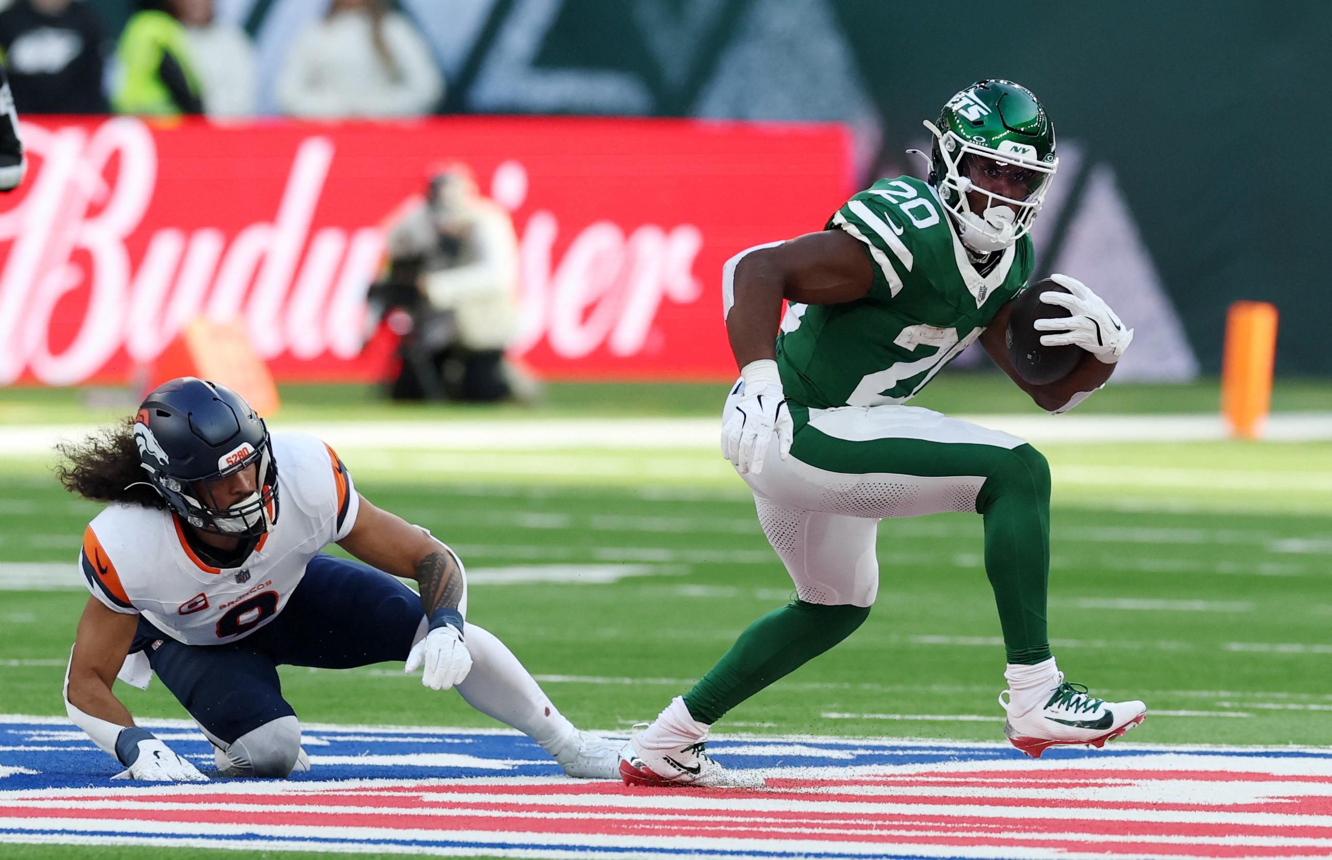 Crushing Injuries Ignite Growing Jets-Chargers Trade Speculation