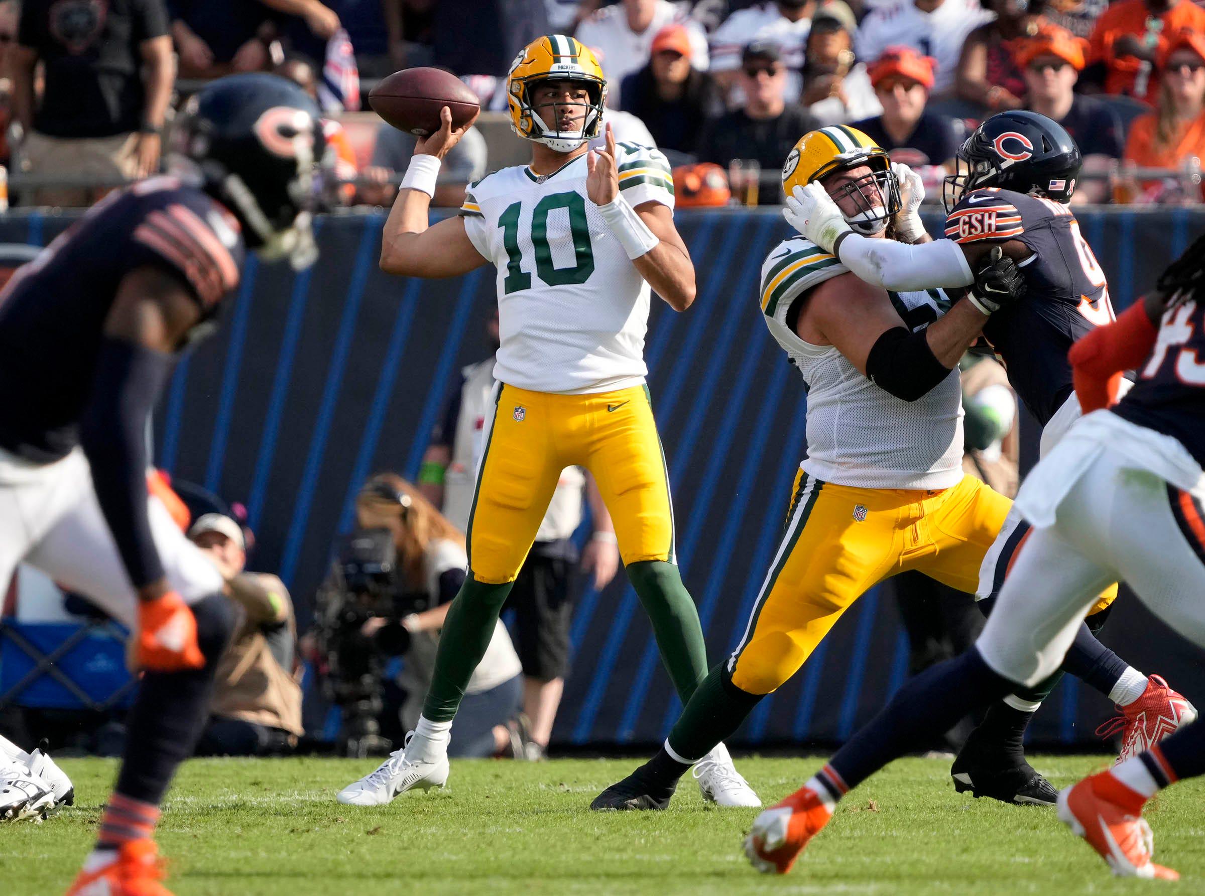 Game Preview: Healthy Packers at Slumping Bears