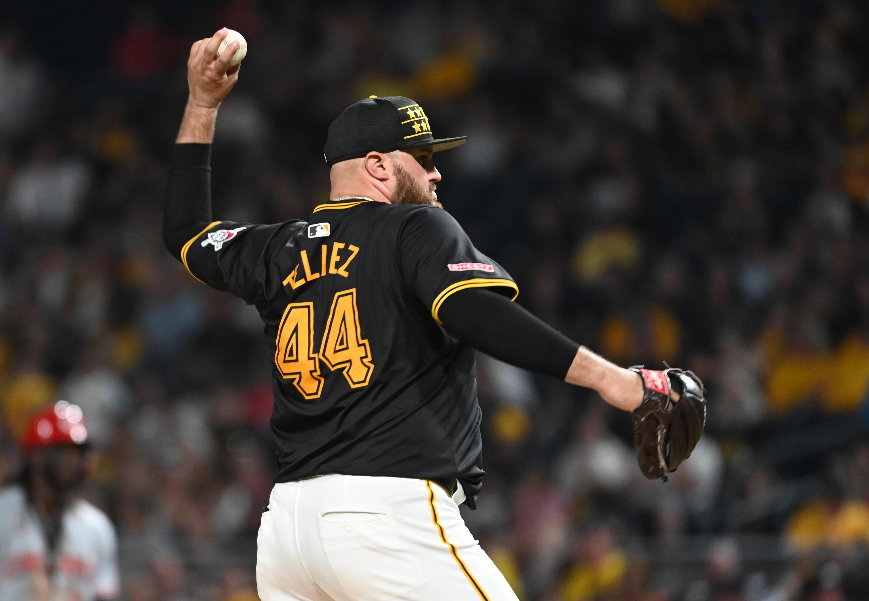 Pirates' Derek Shelton Goes Off on Reporter