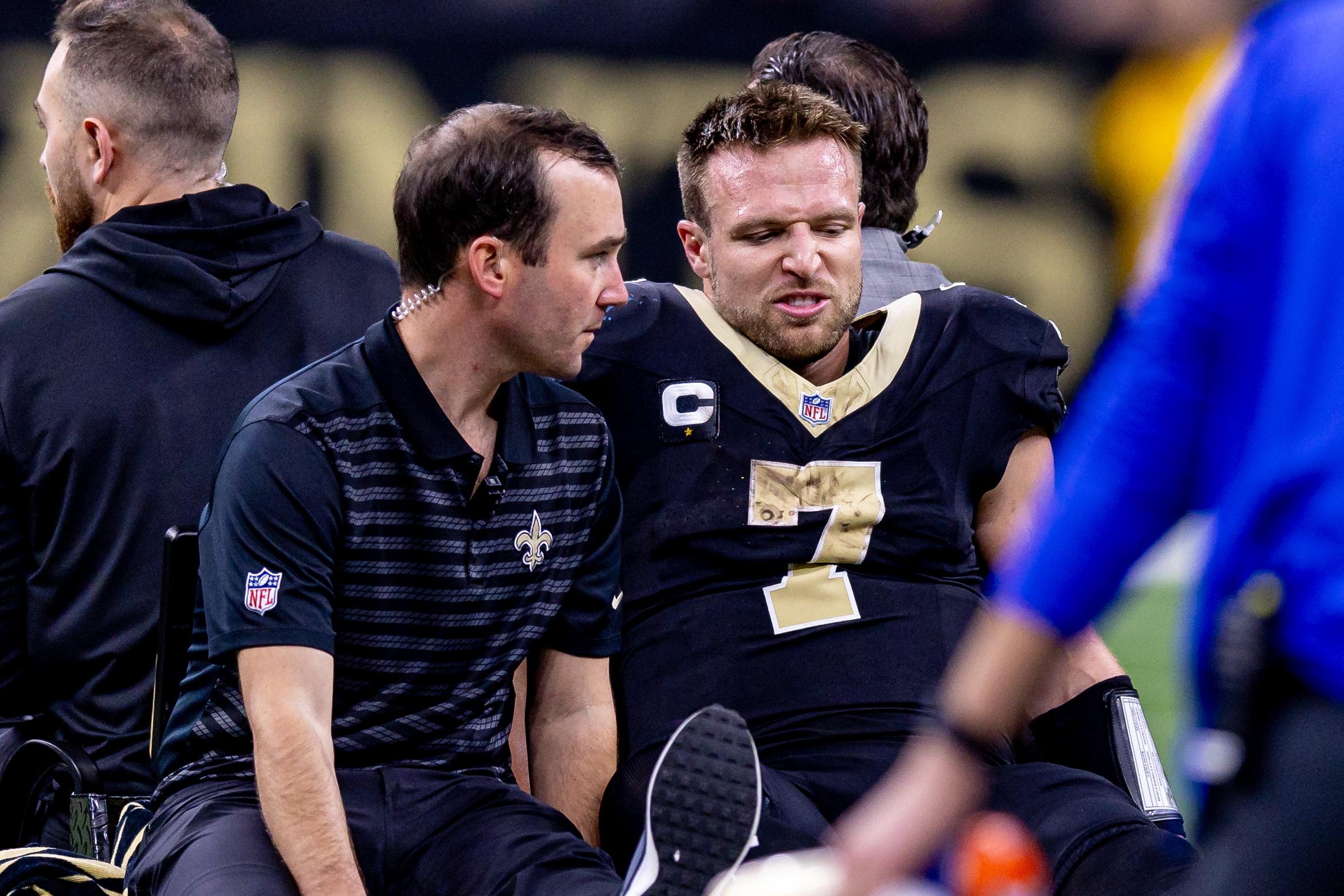 Saints Get Official News on Taysom Hill’s Season-Ending Injury