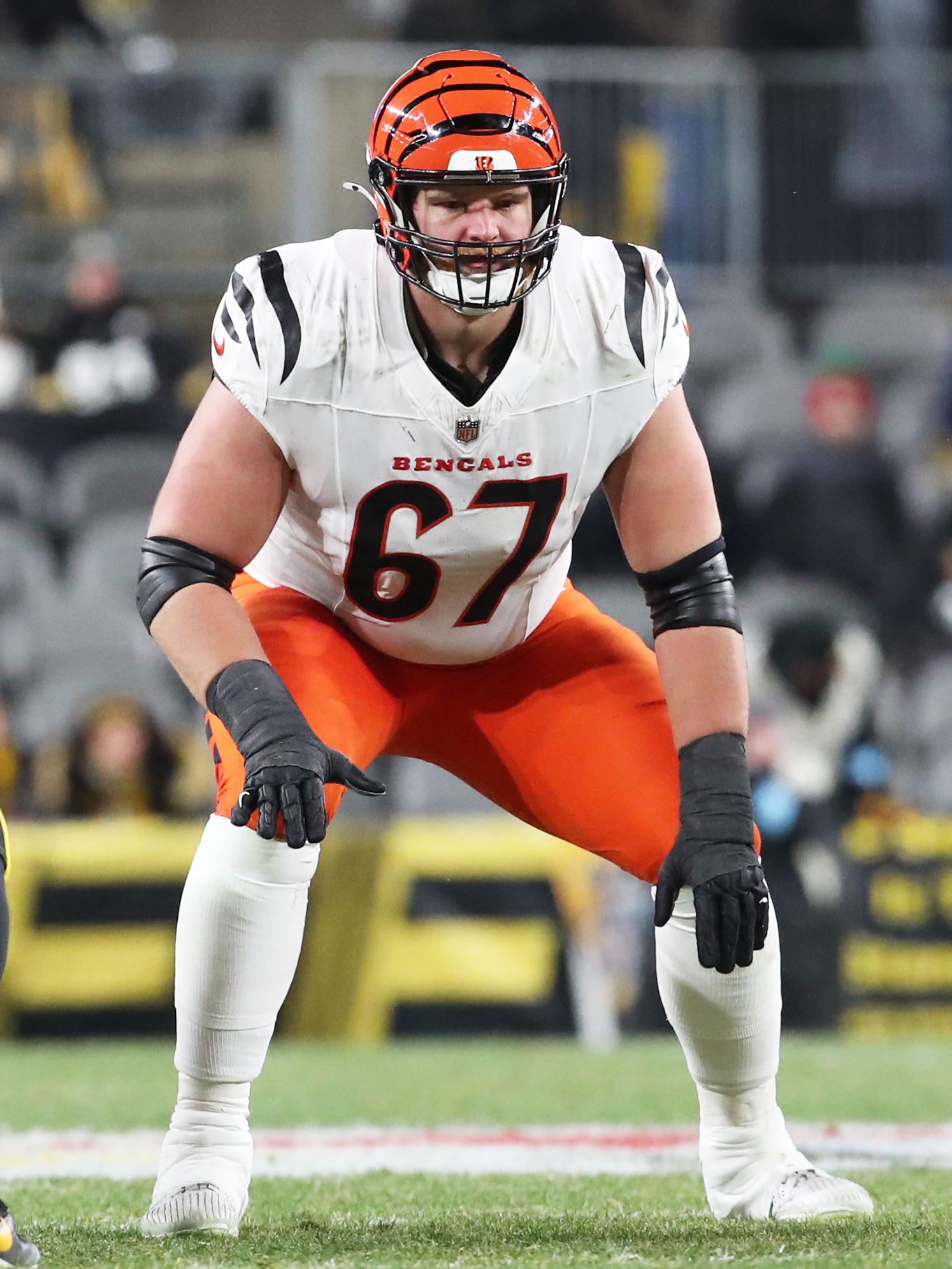 Bengals Guard Cordell Volson to Undergo Shoulder Surgery
