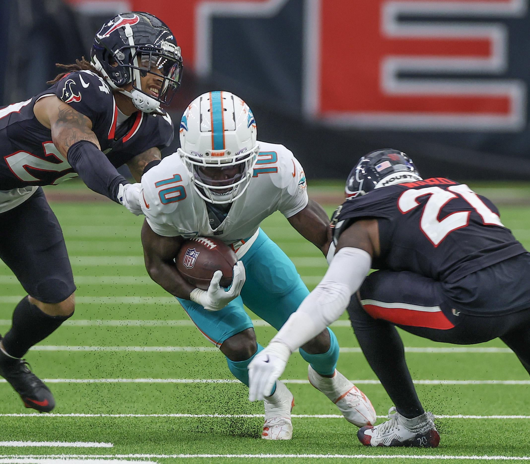 Texans Defense Secures Win vs. Dolphins