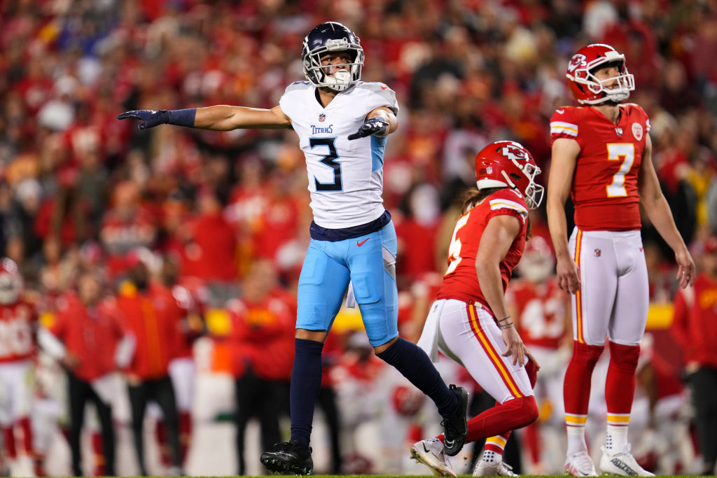 Panthers add former first-round NFL draft pick to active roster to start Week 12