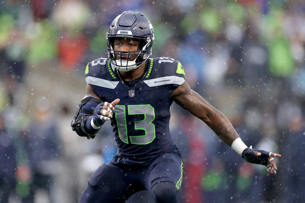 Seahawks GM's comments on Ernest Jones at NFL Combine inspire hope for a deal