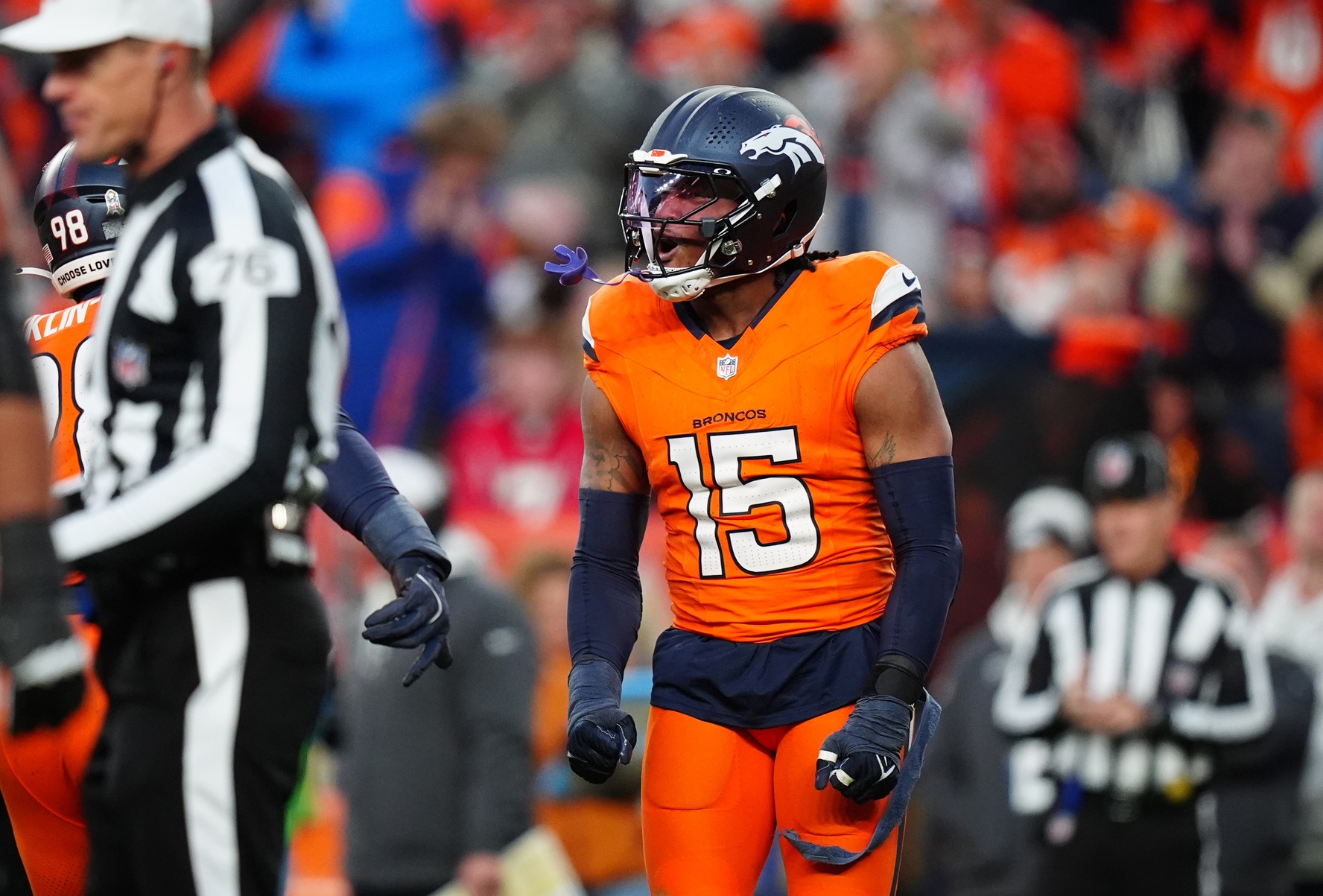 Broncos OLB Nik Bonitto Reacts to Earning First Career Pro Bowl Nod