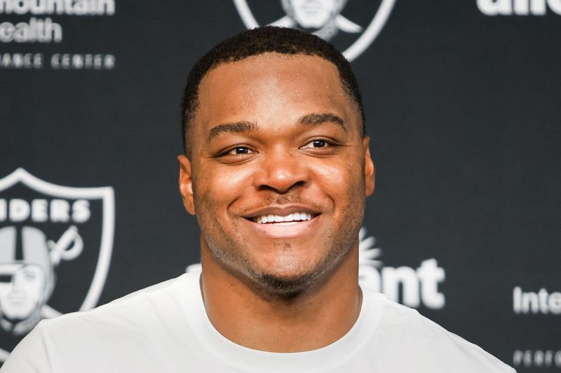 WATCH: New Raiders WR Amari Cooper Speaks Following First Practice