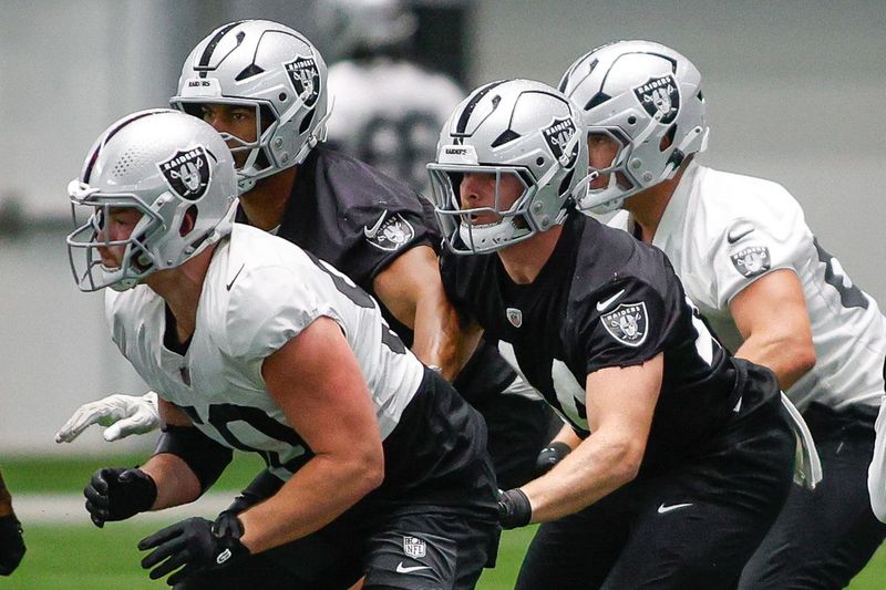 This Raiders Veteran Will be a Vital Piece in 2025
