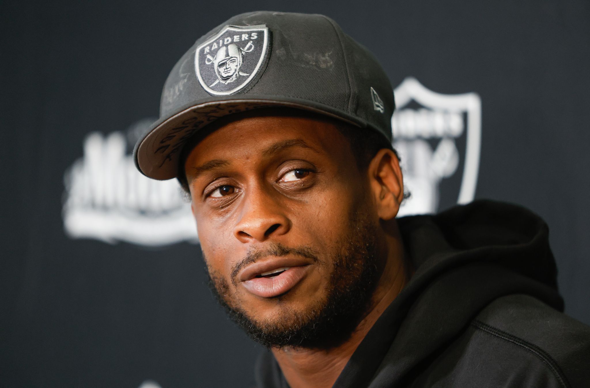 Raiders QB Geno Smith Reflects on Recent Performance Issues