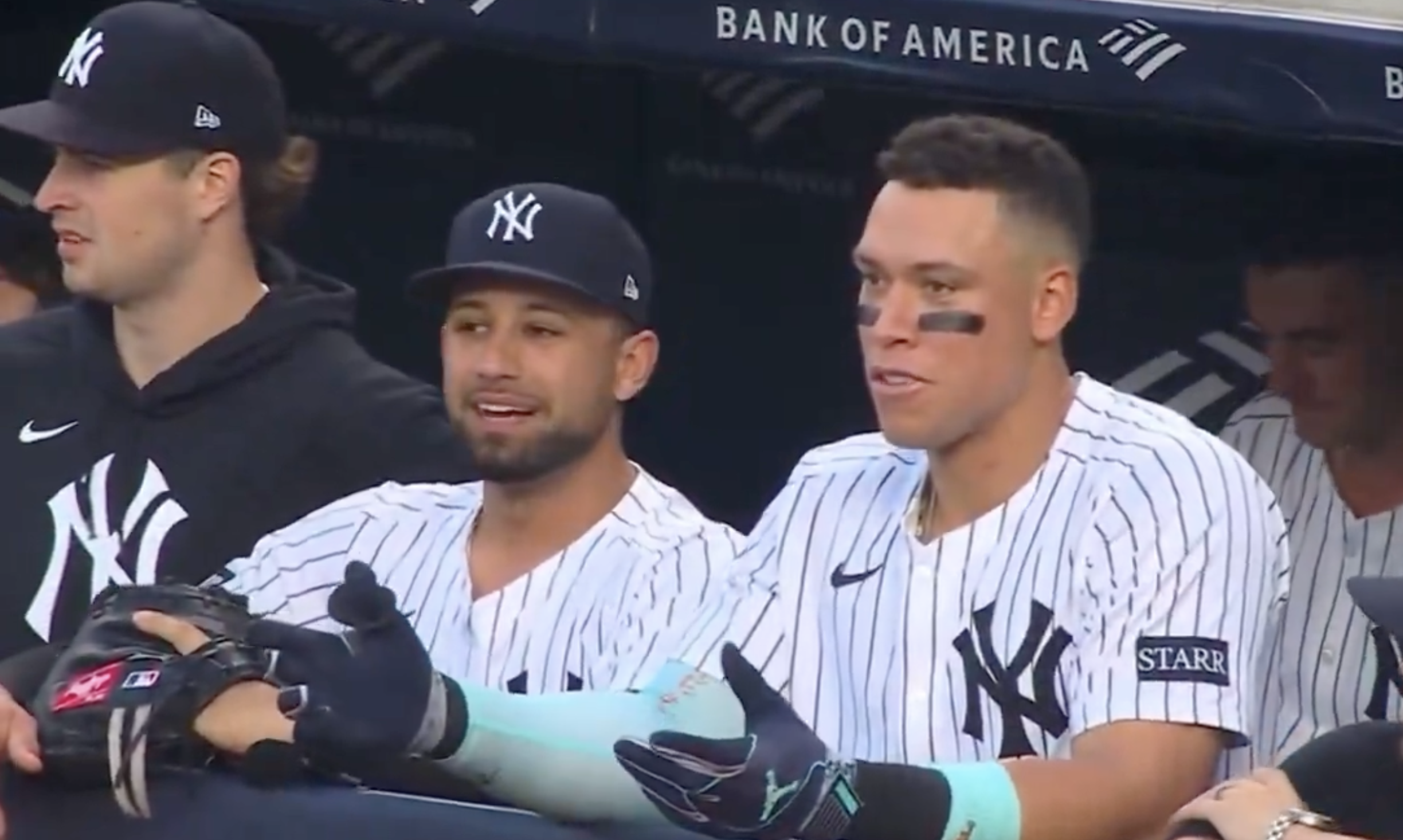 Aaron Judge Had a Hilarious Reaction to Giancarlo Stanton's Leisurely Base Running