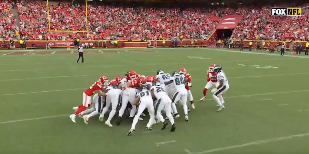 Legendary Ex-NFL Coach Has Simple Reason for Not Liking Eagles’ Tush Push Play 