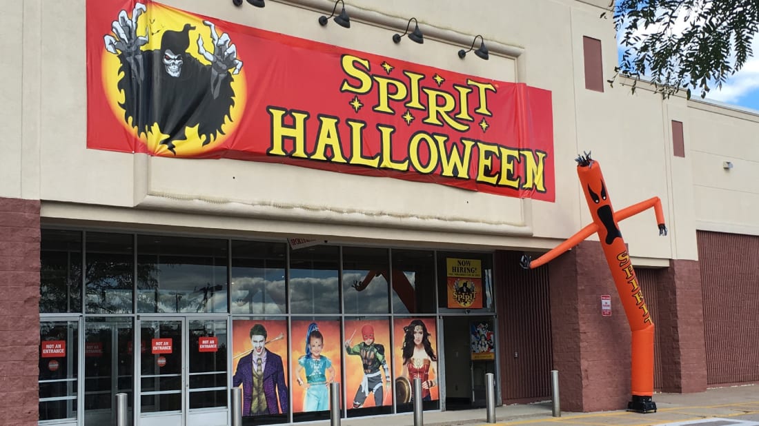 Spirit Halloween Employee Secrets Mental Floss