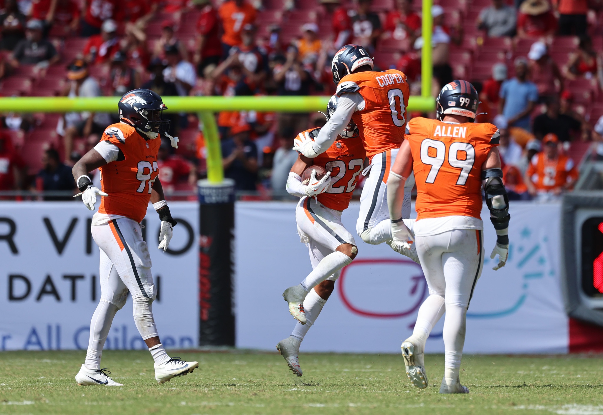 5 Broncos Make PFF's Midseason AFC West Team With One Heinous Snub