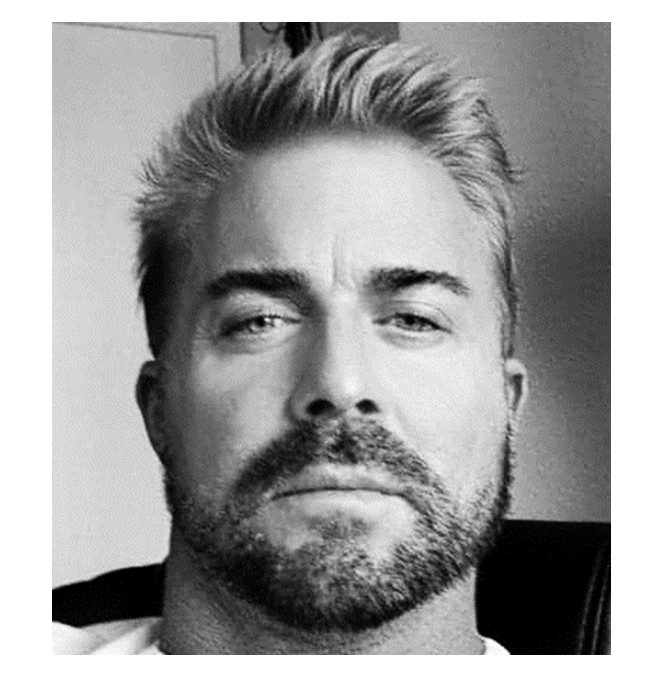Derek Simon