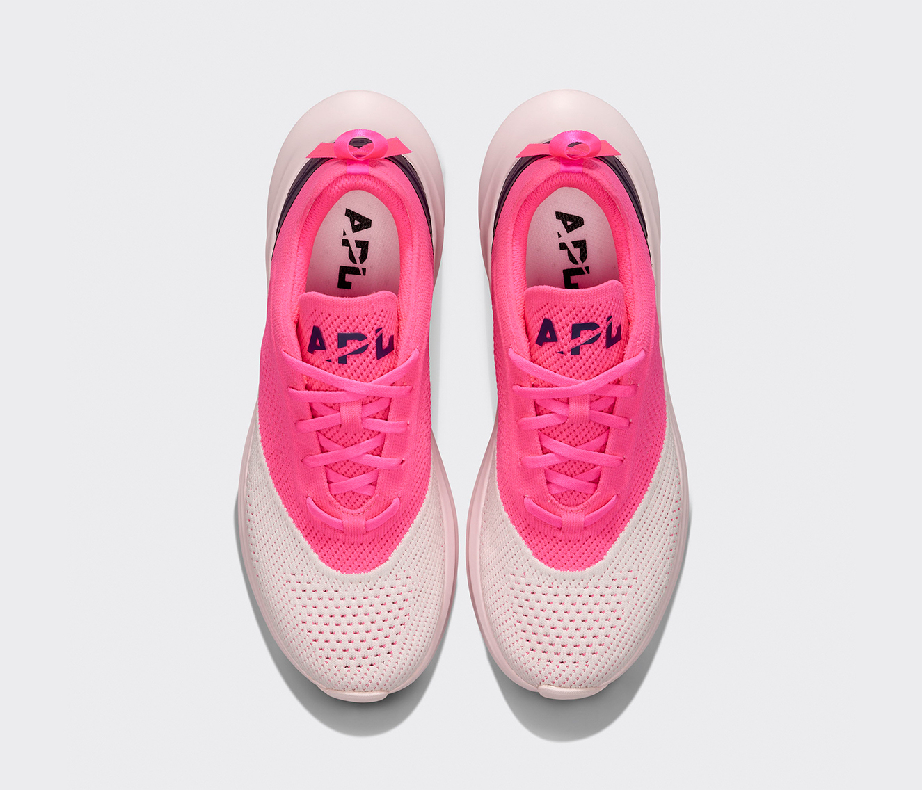apl nike shoes