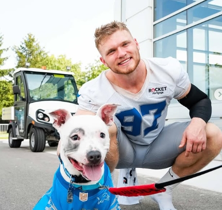 Local rescue dog adopts Hutchinson name, charitability, and tenacity