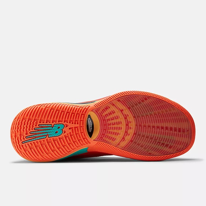 kawhi leonard red shoes