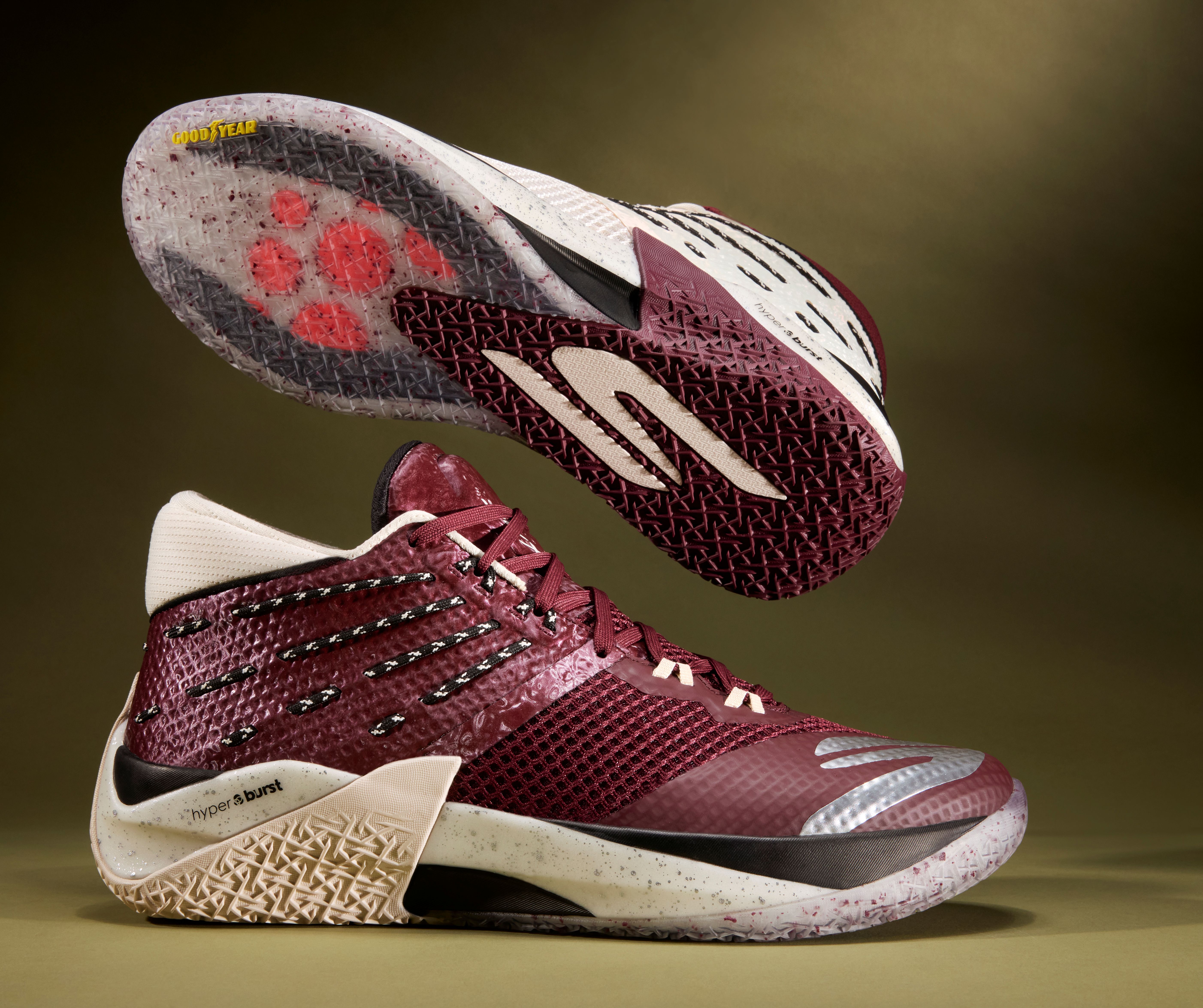 julius randle kobe shoes