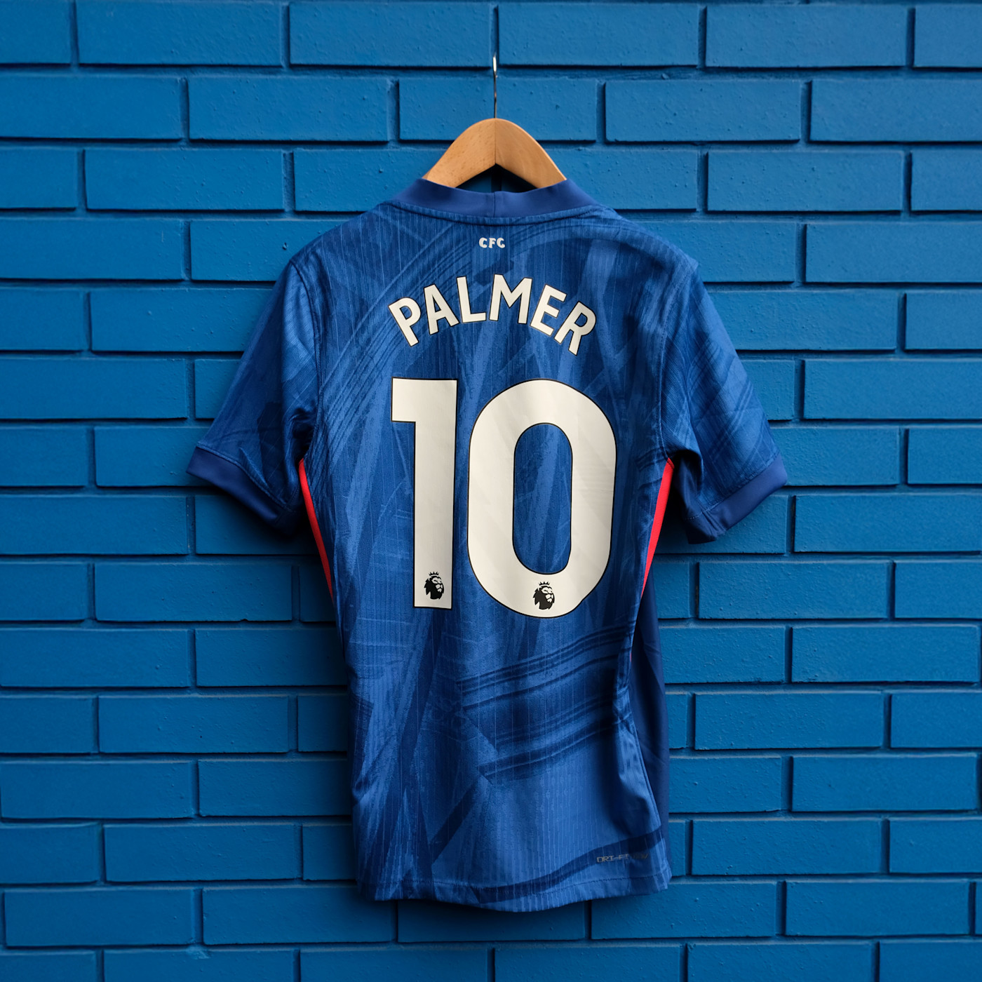 Cole Palmer takes Chelsea no.10 shirt as Mykhailo Mudryk decision