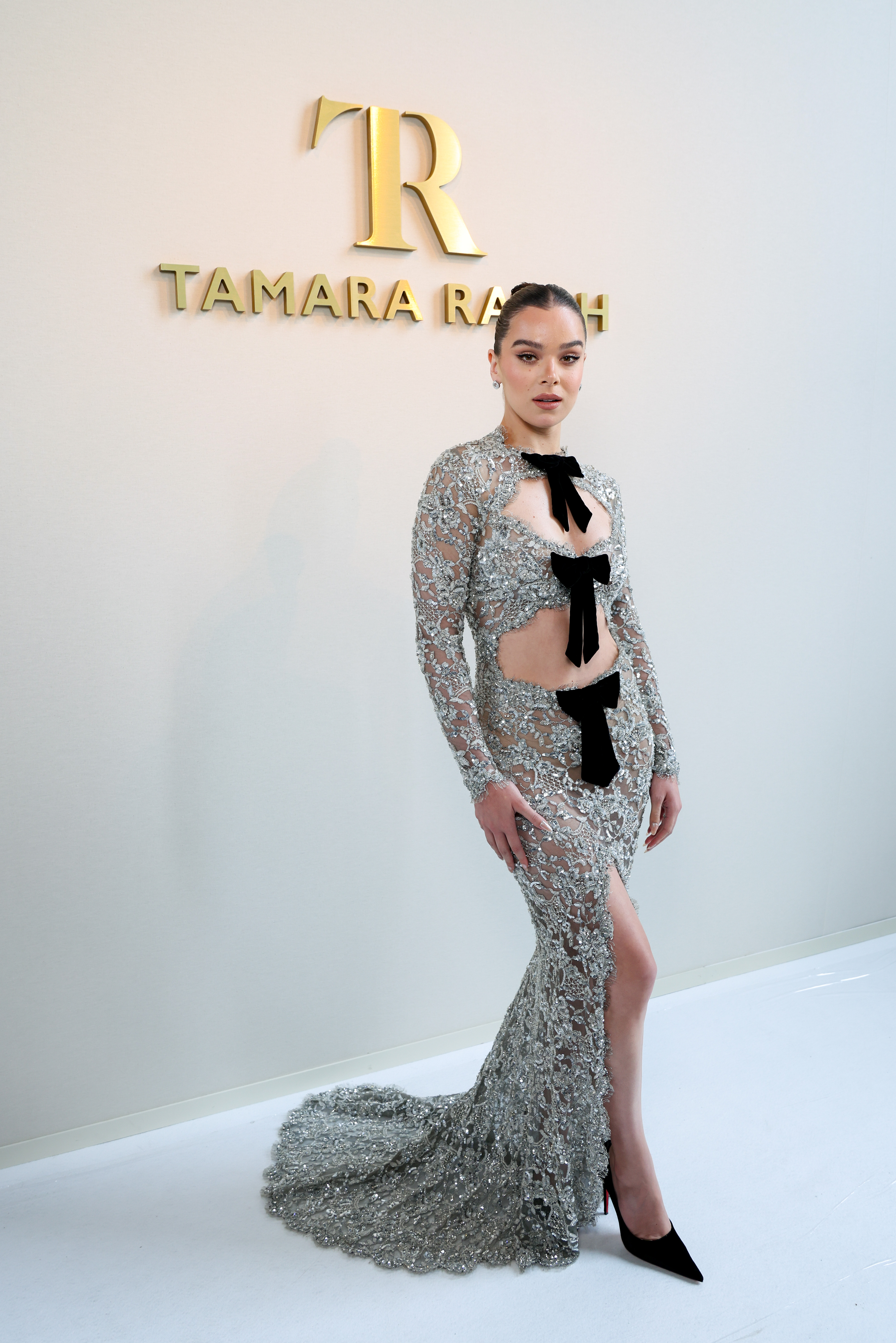 Hailee Steinfeld Makes First Red Carpet Appearance Post-Wedding in Unique Silver Gown Hailee Steinfeld Makes First Red Carpet Appearance Post-Wedding in Unique Silver Gown