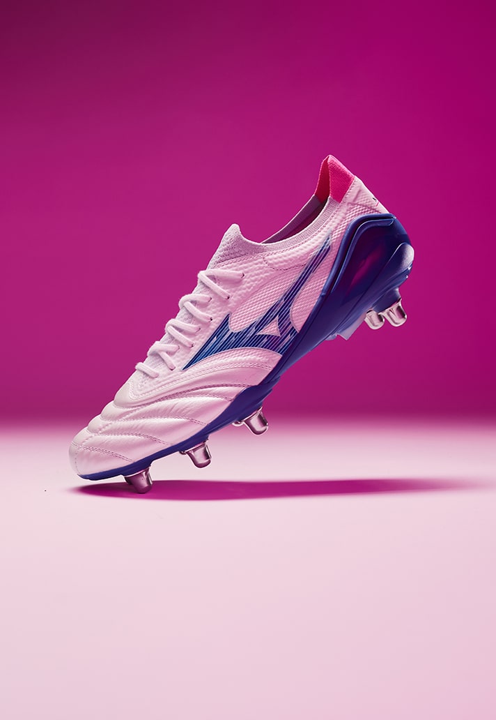Mizuno reimagine Morelia Neo IV with striking 'Urban Electric