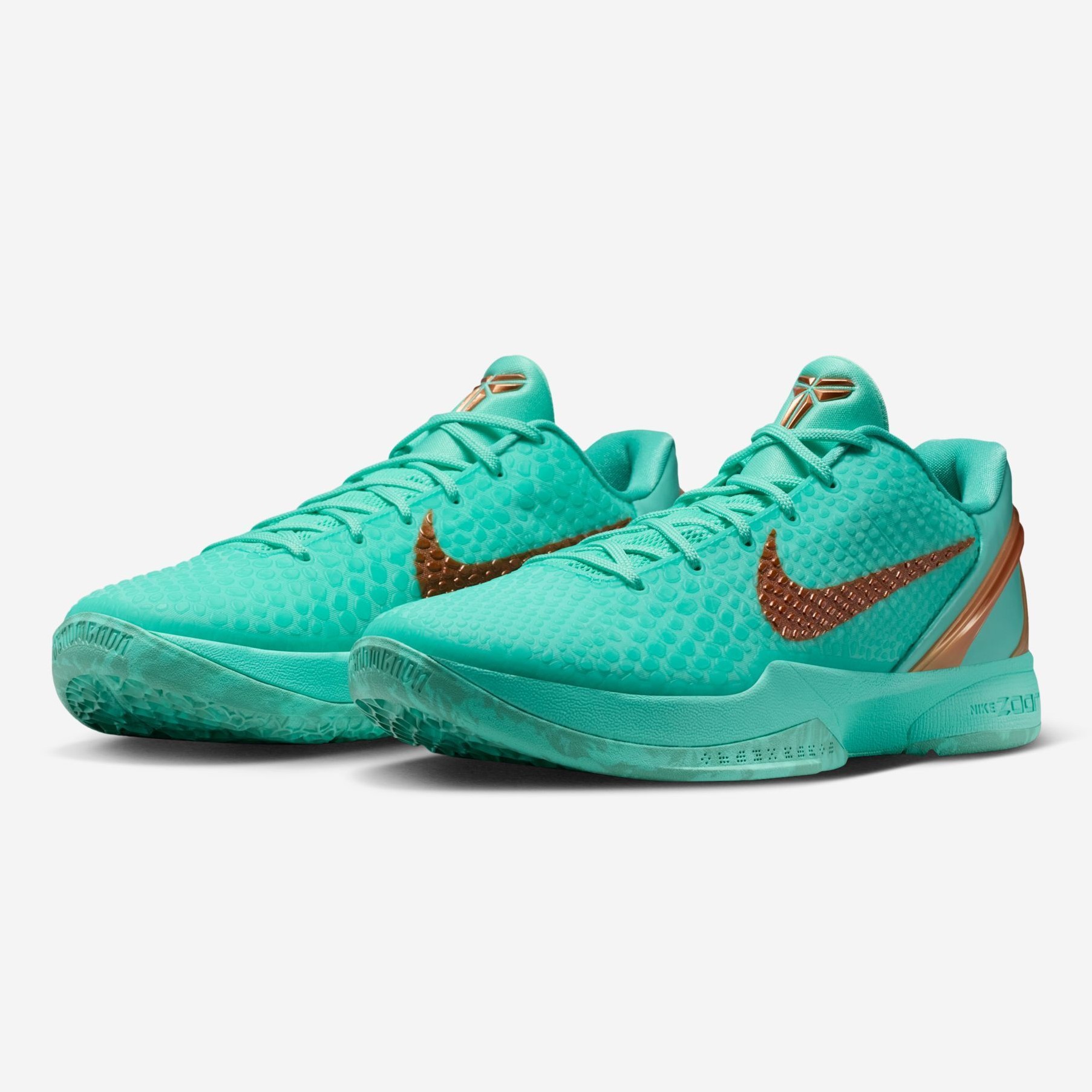 Jalen Brunson's Nike Kobe 6 