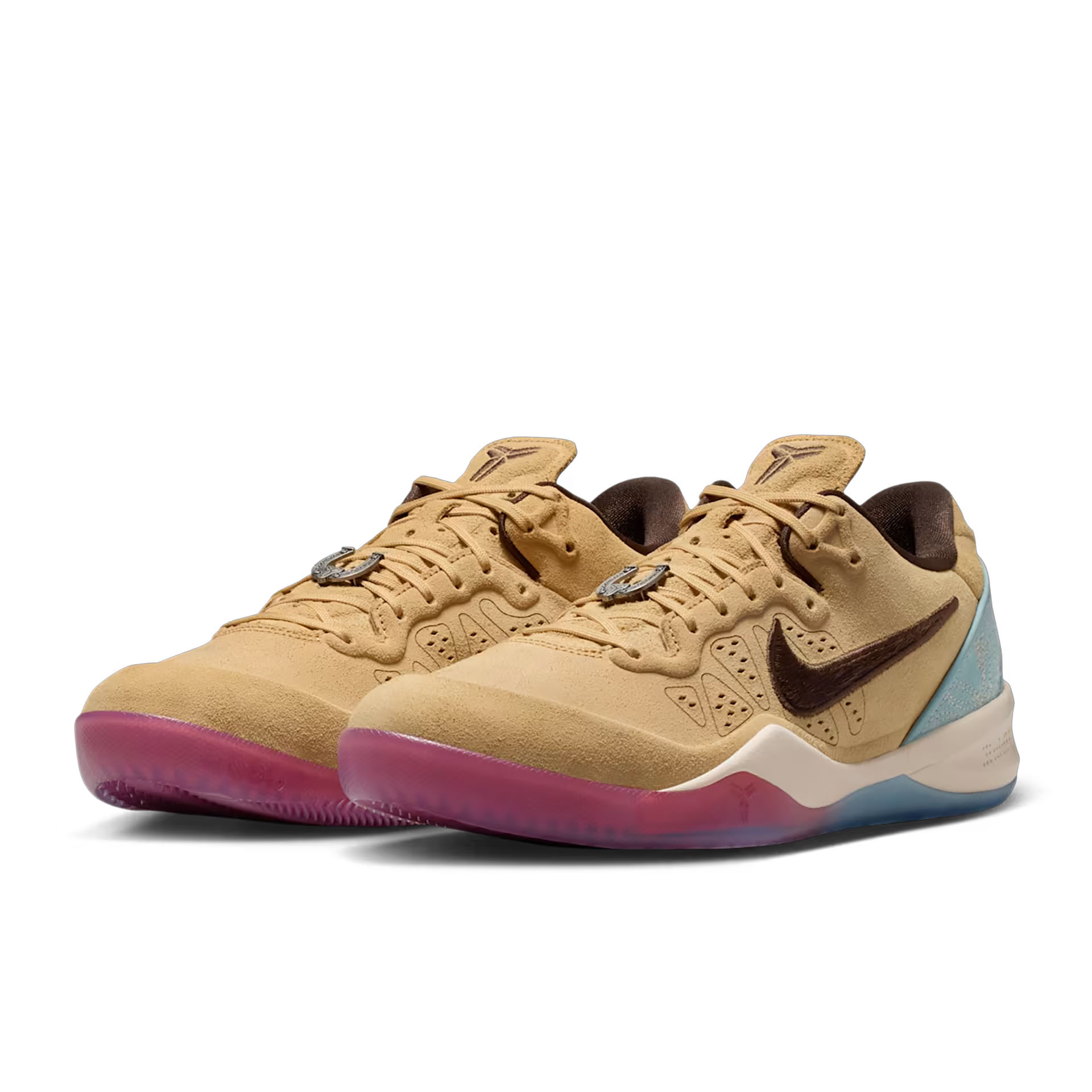 Kobe Bryant's Nike Sneakers Pay Tribute to Pau Gasol