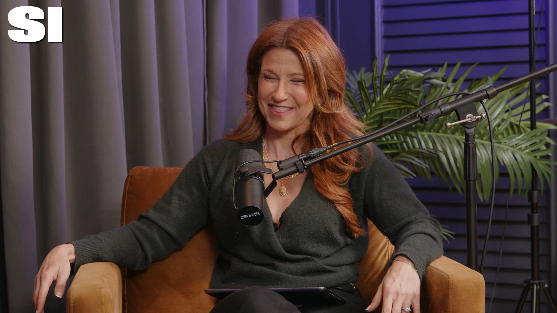 Lakers Lose LeBron To Sciatica For 3-4 Weeks