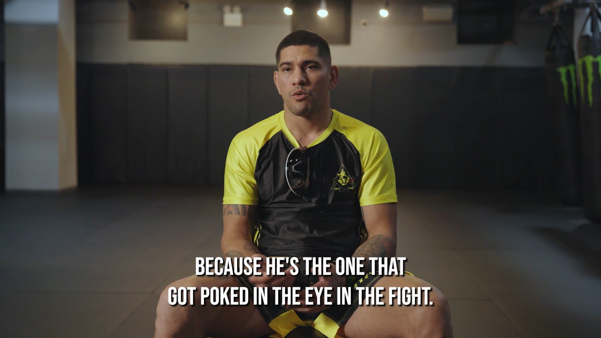 Alex Pereira Calls Out Jon Jones, Breaks Down Tom Aspinall Eye Poke & Jake Paul Rumors