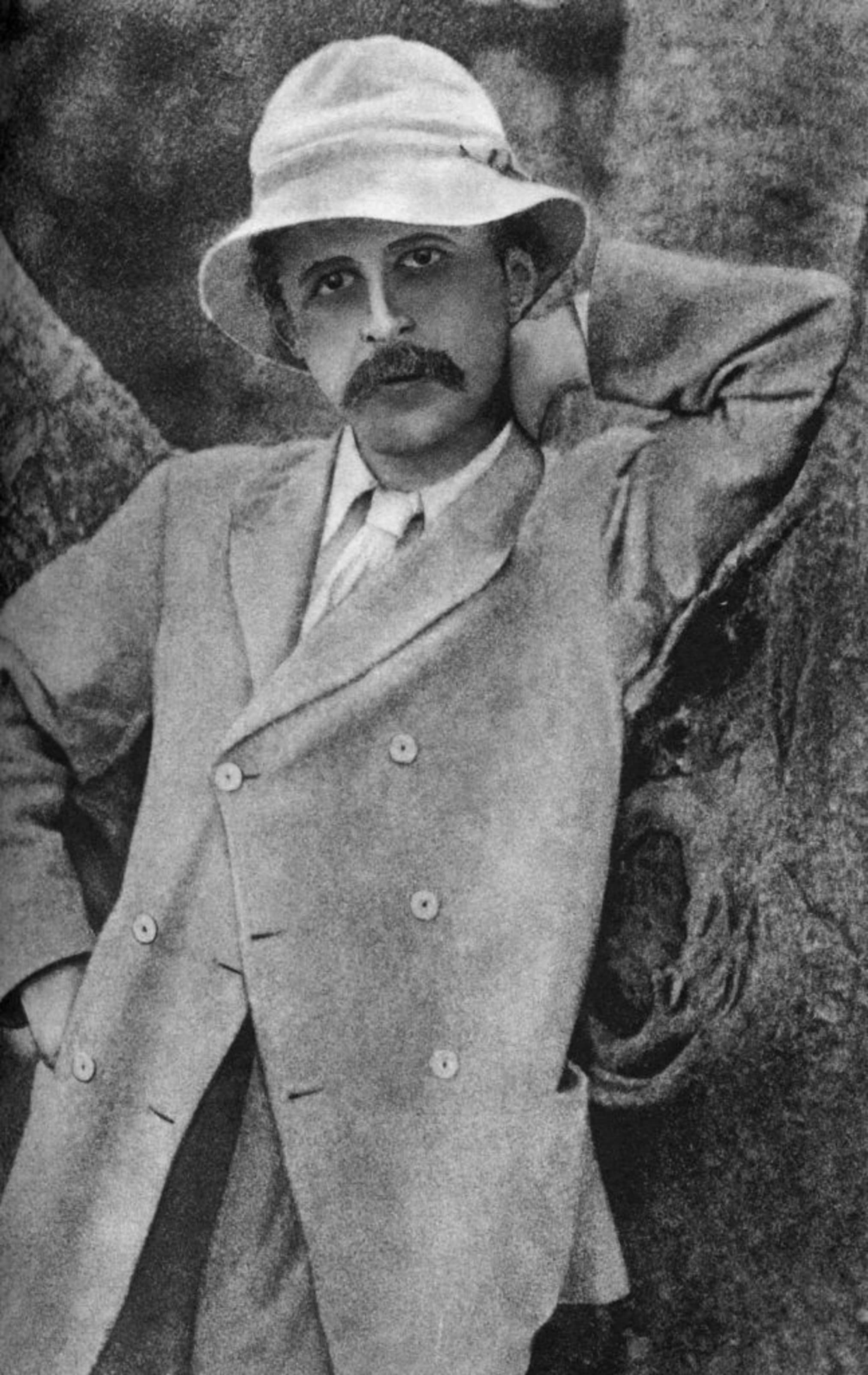 11 Famous Birthdays to Celebrate in May