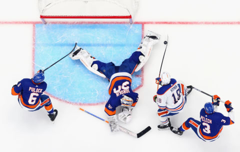 Edmonton Oilers v New York Islanders