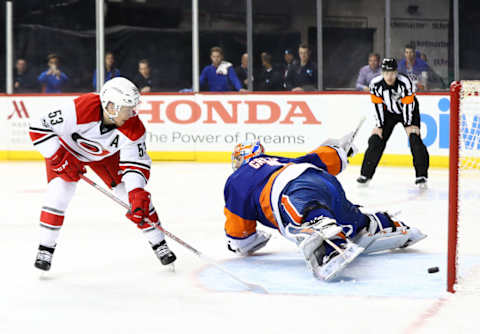 Carolina Hurricanes v New York Islanders