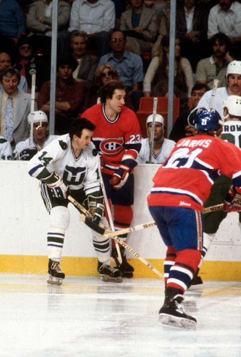 Bob Gainey vs. Hartford Whalers