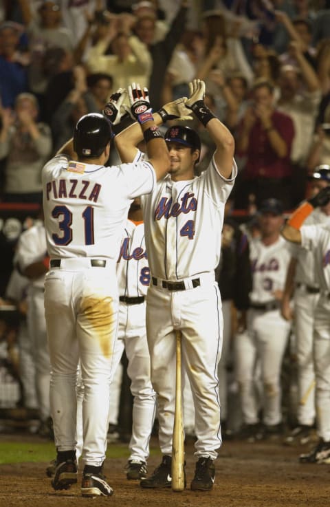 Ventura congratulates Piazza