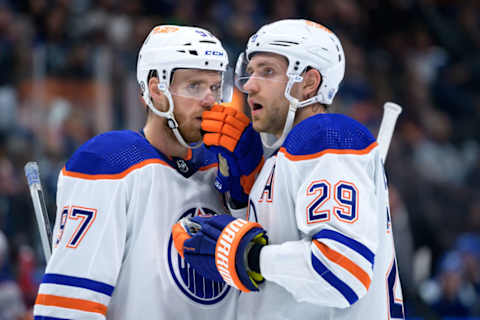 Edmonton Oilers v Vancouver Canucks