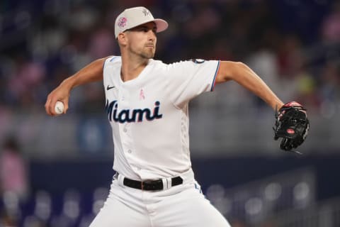 Cincinnati Reds v Miami Marlins