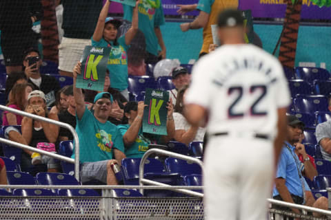 Atlanta Braves v Miami Marlins