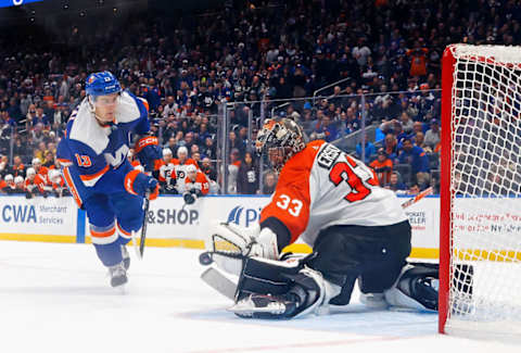 Philadelphia Flyers v New York Islanders